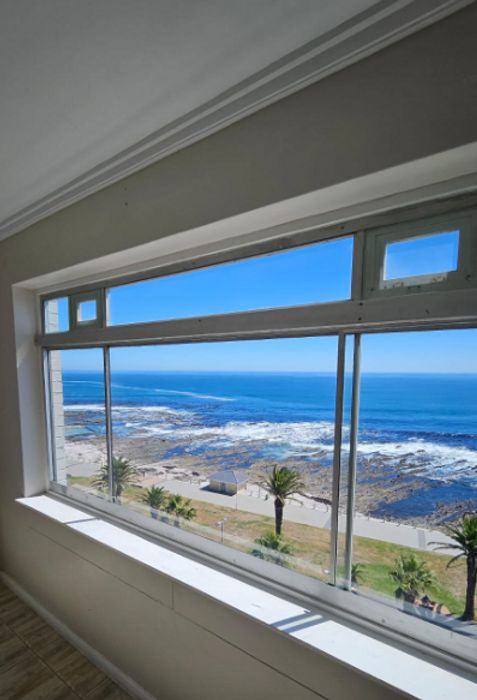 Property #2250239, Apartment rental monthly in Sea Point