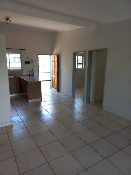 Property #2151044, Apartment for sale in Windhoek West