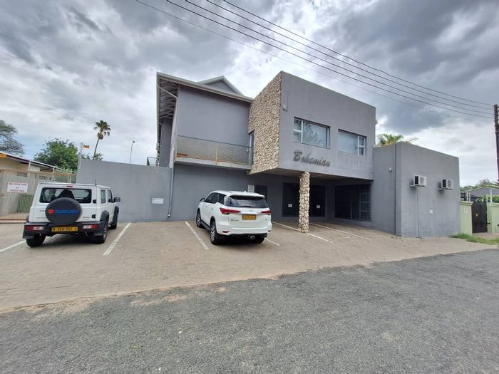 Klein Windhoek Office for Sale: Open Space, Kitchenette, Central Reception & Parking