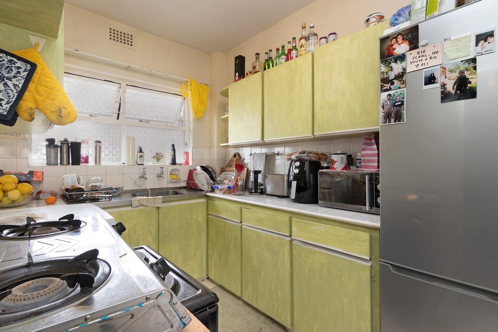 Kitchen with plenty of cupboard space