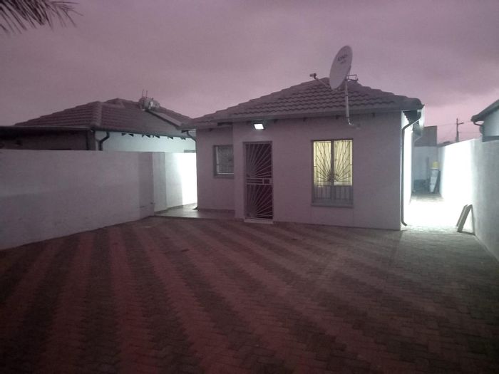 Property #2050435, House sold in Clayville