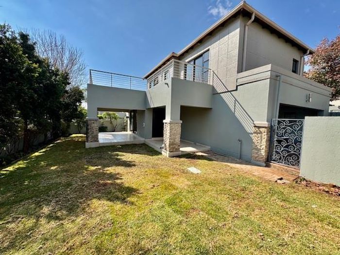 Cluster Home To Rent in Morningside Manor: 3 Bedrooms, 24hr Security, Pet Friendly.