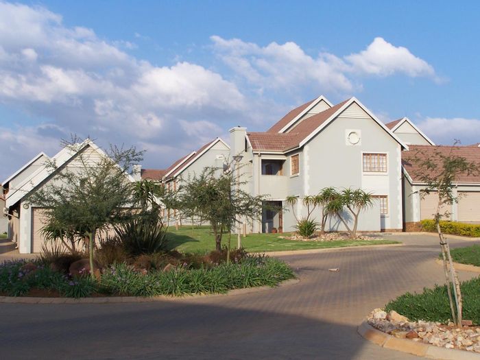 Property #2480678, Apartment For Sale in Faerie Glen