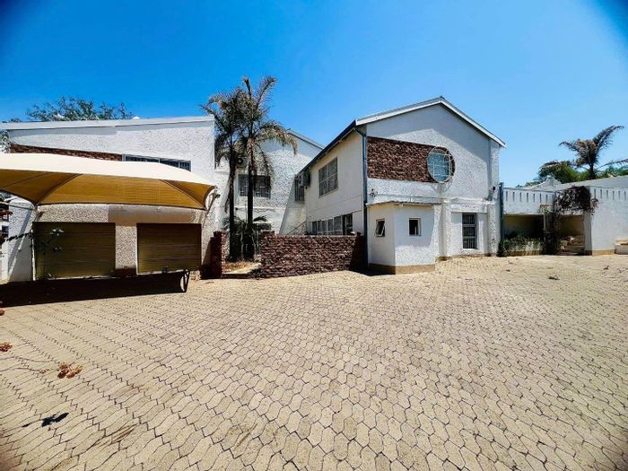 Spacious Luxury Hill house with pool, flat, and ample parking for sale.