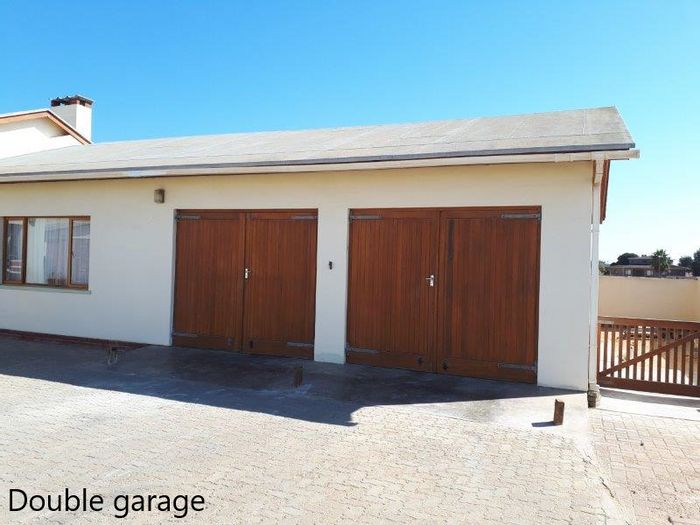 Property #1915997, House sold in Henties Bay