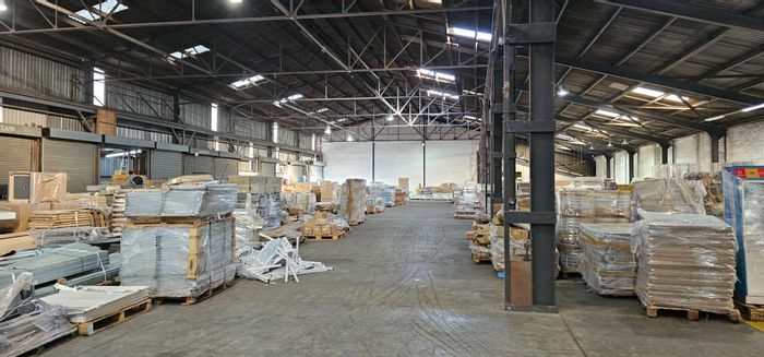Property #2212932, Industrial rental monthly in Epping Industrial