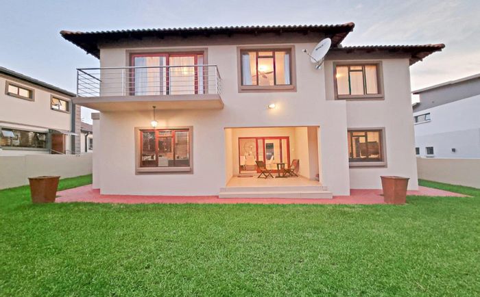 Stunning Family Home in Olympus AH - Spacious Living, Great Amenities, For Sale!