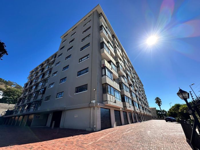 Property #2237596, Apartment rental monthly in Green Point