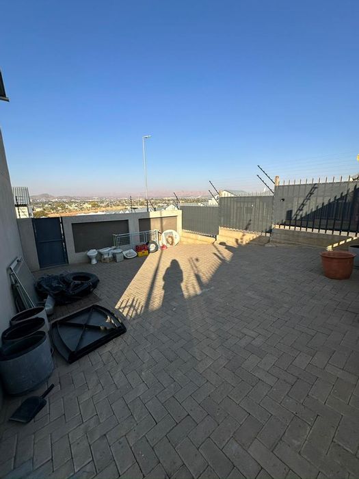 Property #2389458, Townhouse For Sale in Rocky Crest