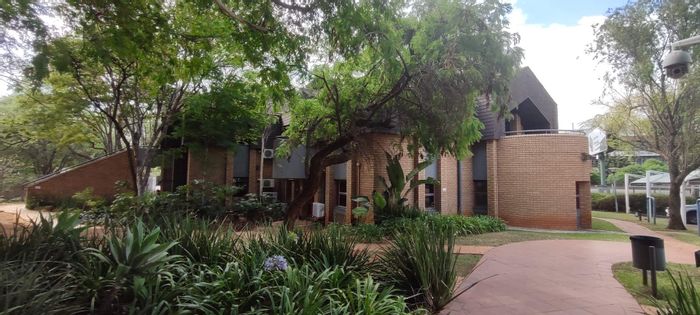 For Sale: Office in Groenkloof with 35 parking bays and flexible layout.