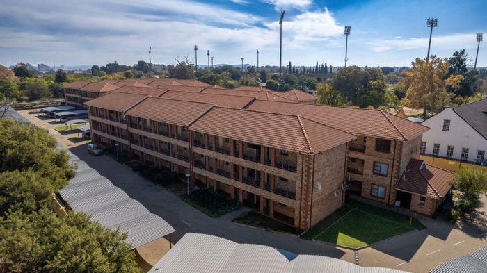 Property #2158358, Apartment pending sale in Potchefstroom Central