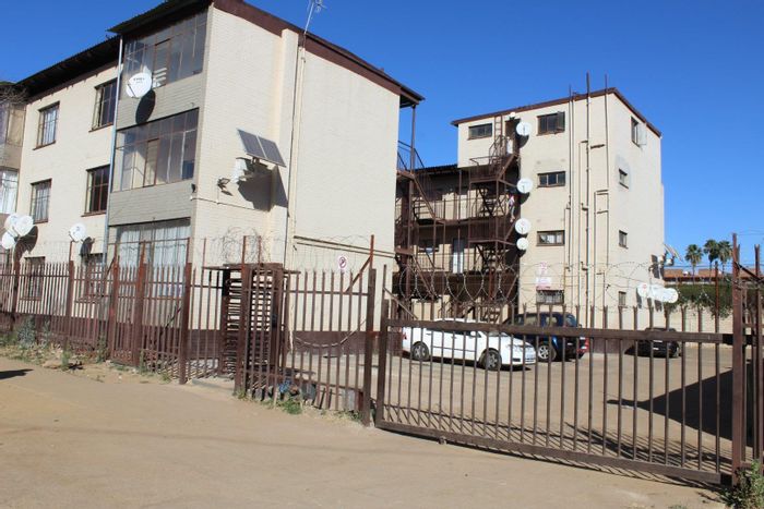 Property #2144314, Apartment rental monthly in Pretoria West