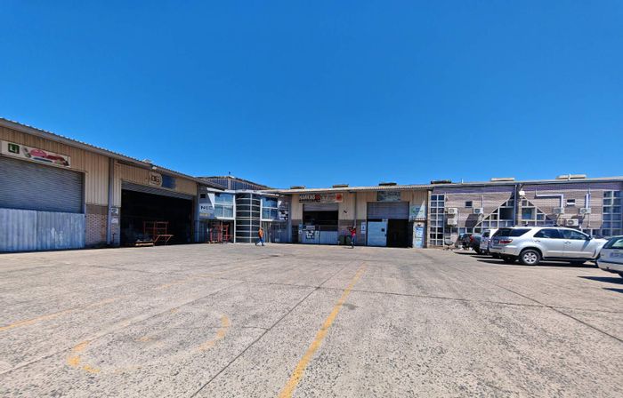 Industrial Mini-Factory To Rent in Springfield Park with 3-phase power and yard access.