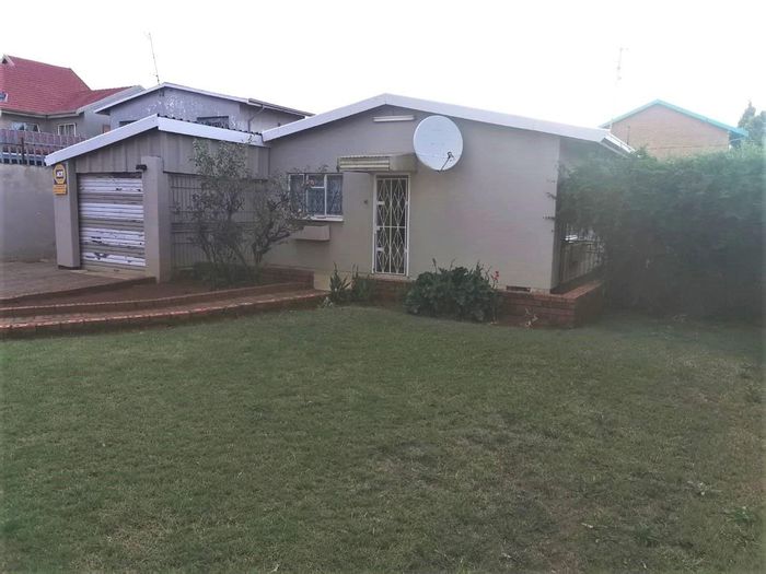 Lenasia Ext 1 properties for sale and rent RE/MAX 2000