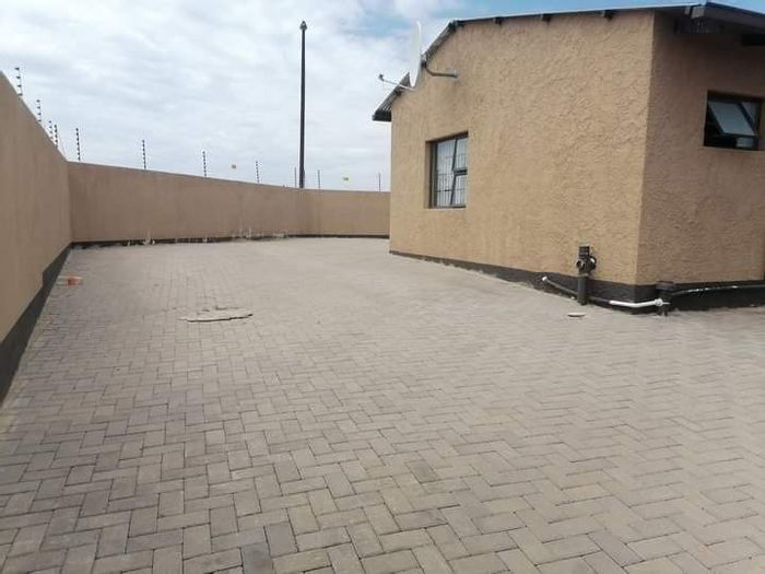Property #2155268, House for sale in Wanaheda