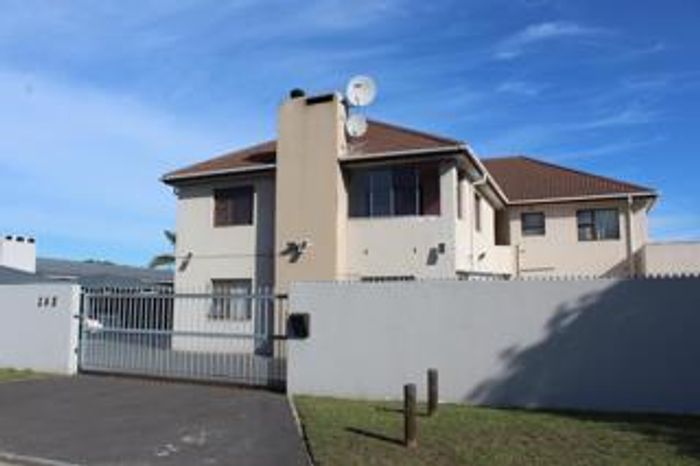 Vasco Estate Apartment For Sale: 2 Bedrooms, Balcony with Braai, Secure Parking