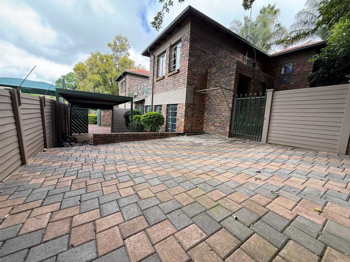 Property #2467735, Cottage Rental Monthly in Waverley