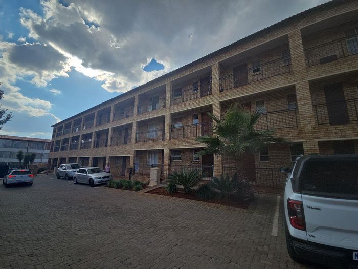 Property #2376485, Apartment Rental Monthly in Florida