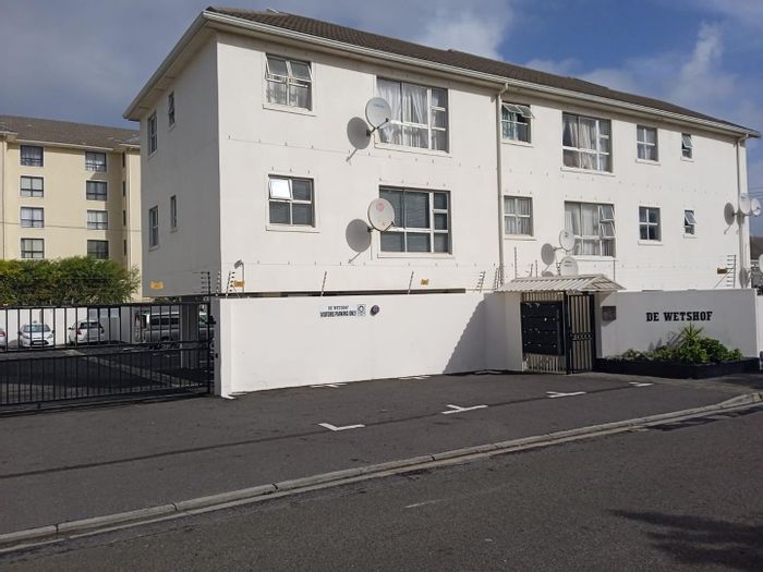 Property #2143422, Apartment for sale in Strand