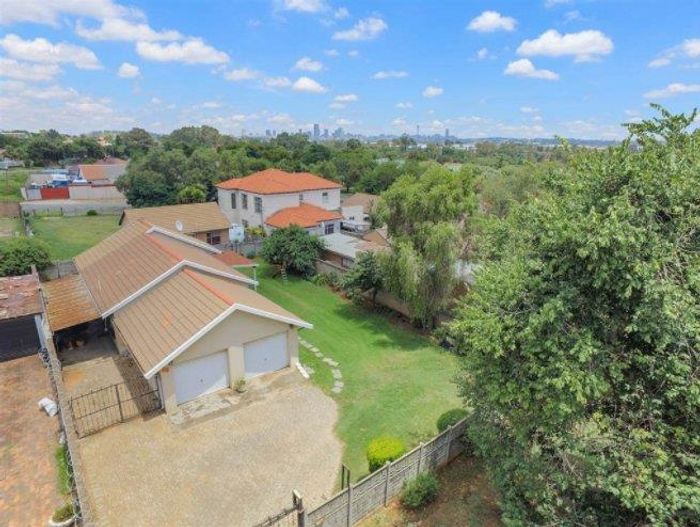 Moffat View Residential properties for sale