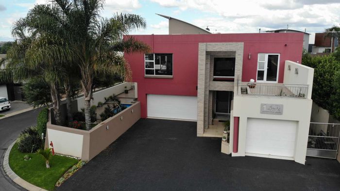 Property #2102947, House for sale in Greenstone Hill