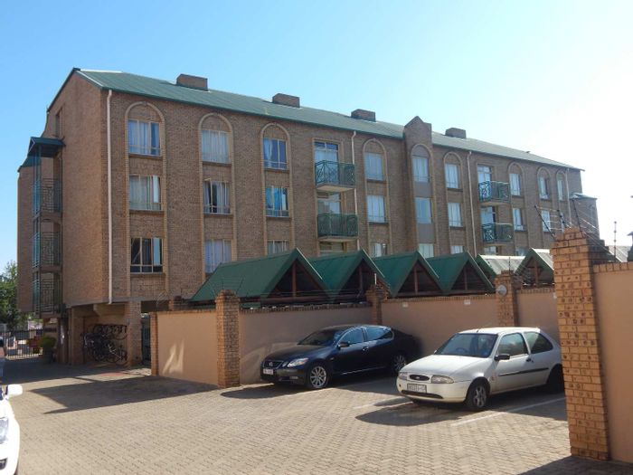 Property #2196426, Apartment rental monthly in Hatfield