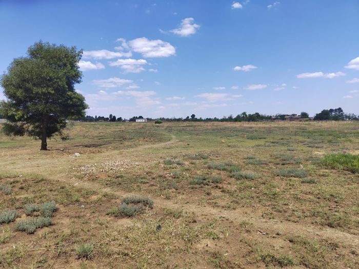 Property #2214708, Vacant Land Agricultural for sale in Althea
