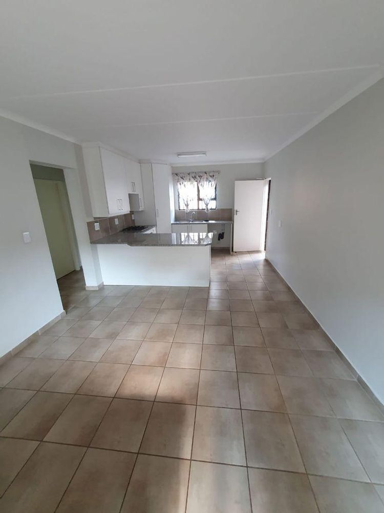 Open plan lounge and kitchen