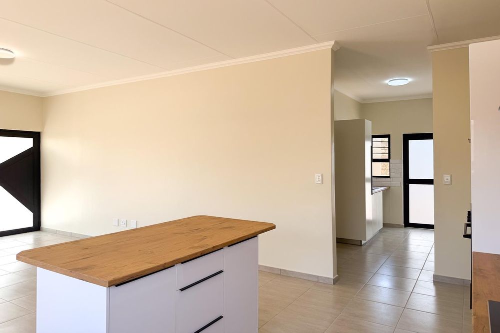 Beautiful kitchen with modern finishes.
