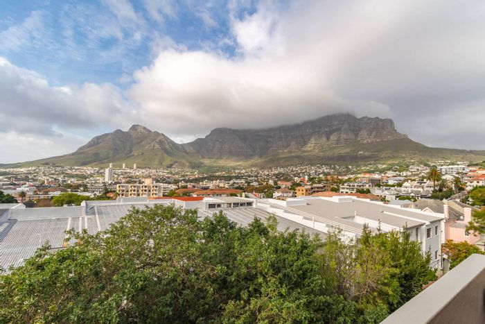 Property #2155994, Apartment sold in Tamboerskloof