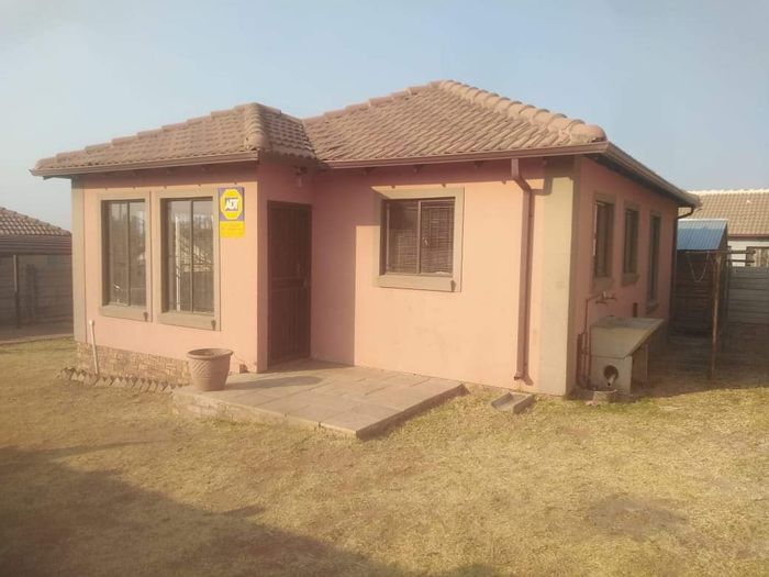 Property #2185408, House rental monthly in Olievenhoutbosch A H