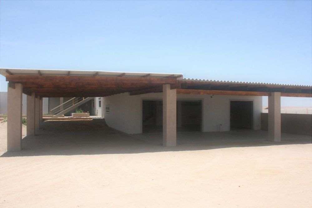 Duet 1 view with garages and carports