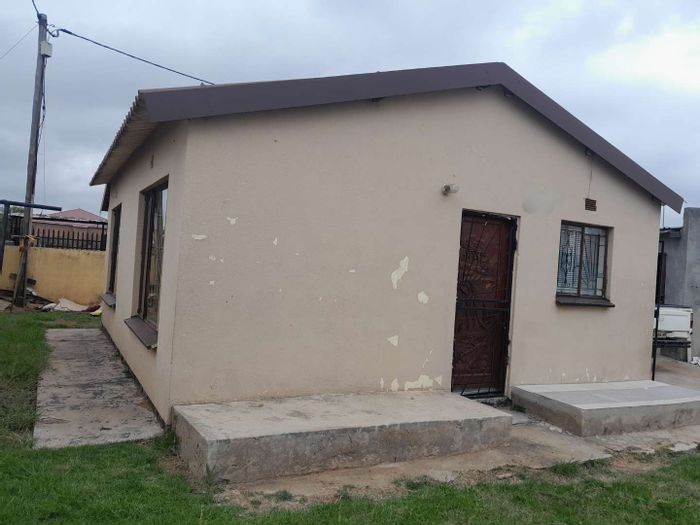 Property #2152584, House for sale in Mhluzi