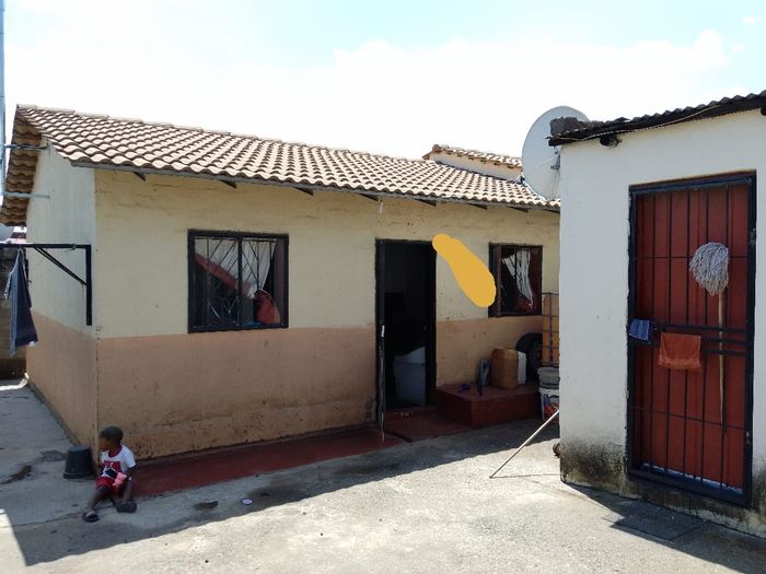 Property #2213713, House for sale in Olievenhoutbosch