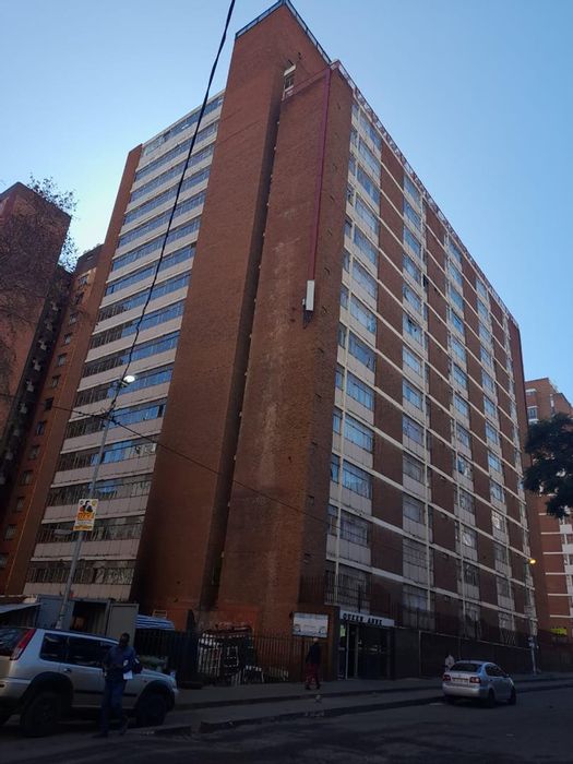 Property #2140307, Apartment rental monthly in Hillbrow