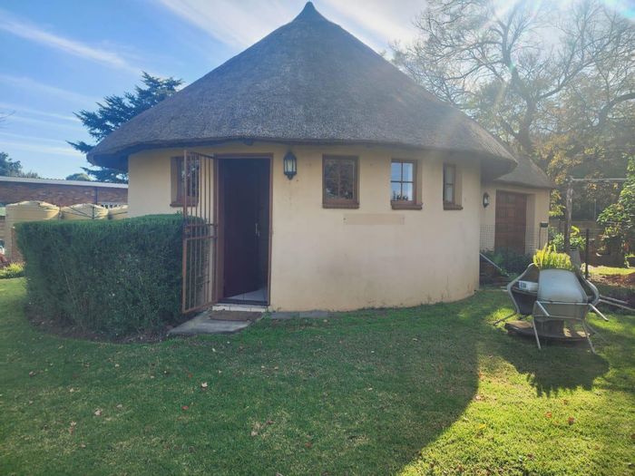Property #2154622, Cottage rental monthly in Benoni Ah