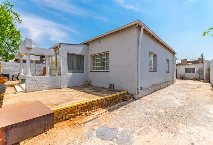Property #2193323, House auction in Newlands
