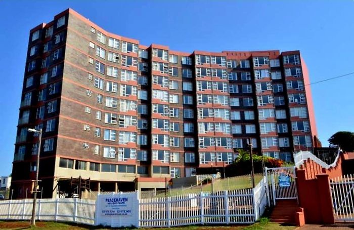 Property #2100618, Apartment for sale in Scottburgh