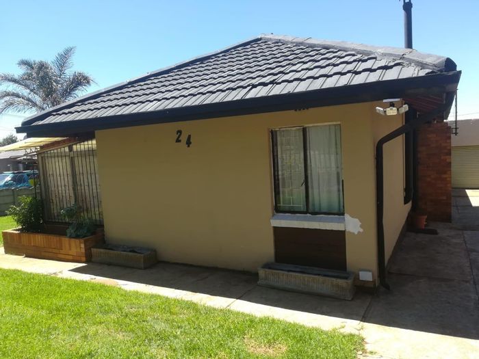 Property #2184943, House rental monthly in Primrose