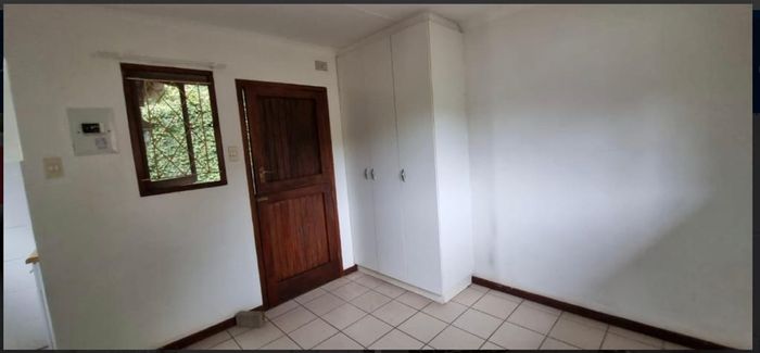 Property #2154030, Garden Cottage rental monthly in Amanzimtoti