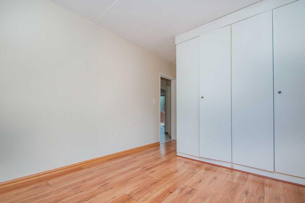 2nd Bedroom with space for double bed