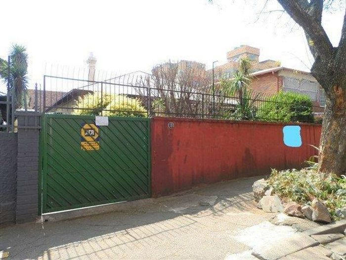 Property #2030882, House for sale in Yeoville