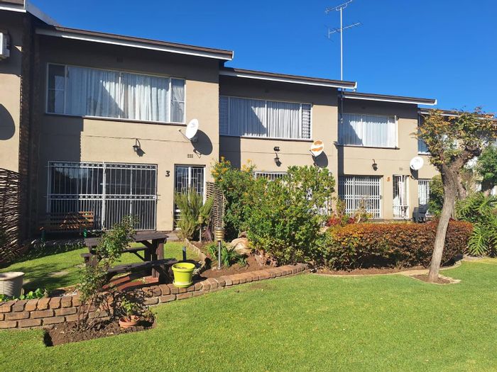 For Sale: 2-Bedroom Townhouse in New Redruth with secure complex and gardens.