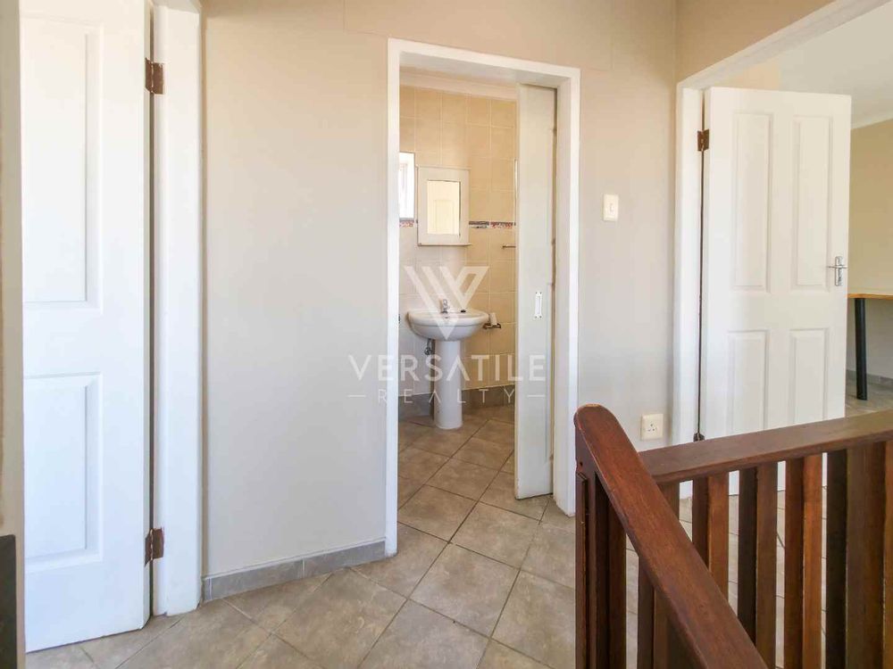 20 - First Floor Reception