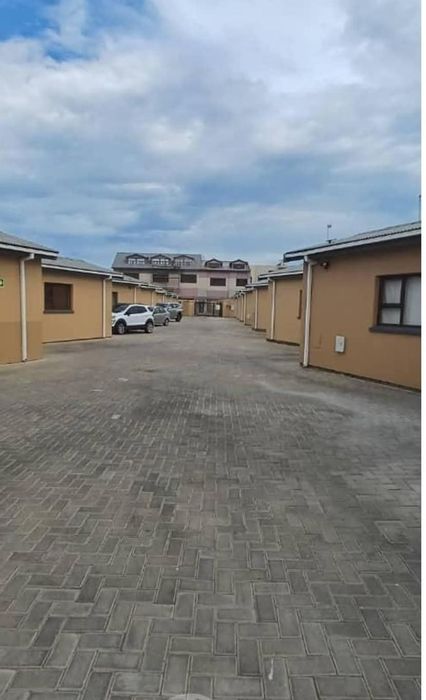 Property #2401942, Townhouse For Sale in Vineta