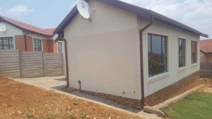 Property #2212278, House rental monthly in Mahube Valley