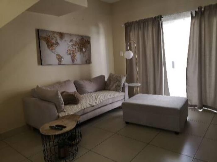 Property #2412040, Townhouse For Sale in Elisenheim