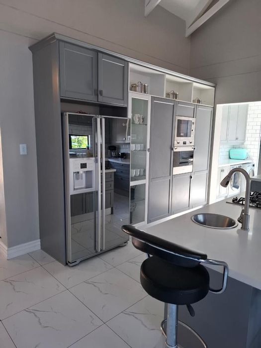 Leloko House For Sale: 4 Bedrooms, 3 Bathrooms, 2 Garages, Gated Community.