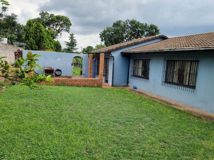 For Sale: Noordwyk house with 4 bedrooms, double garage, large yard, near amenities.