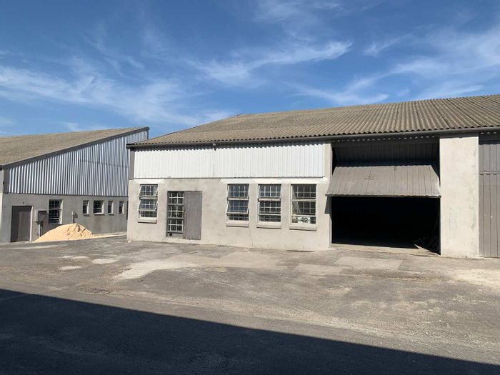 Industrial Unit To Rent in Stikland: 250 m², 3-phase power, easy access.